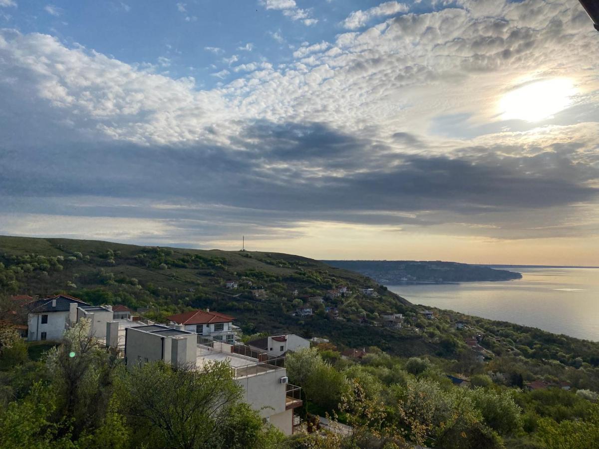Sea Sunrise Vila Balchik Bagian luar foto